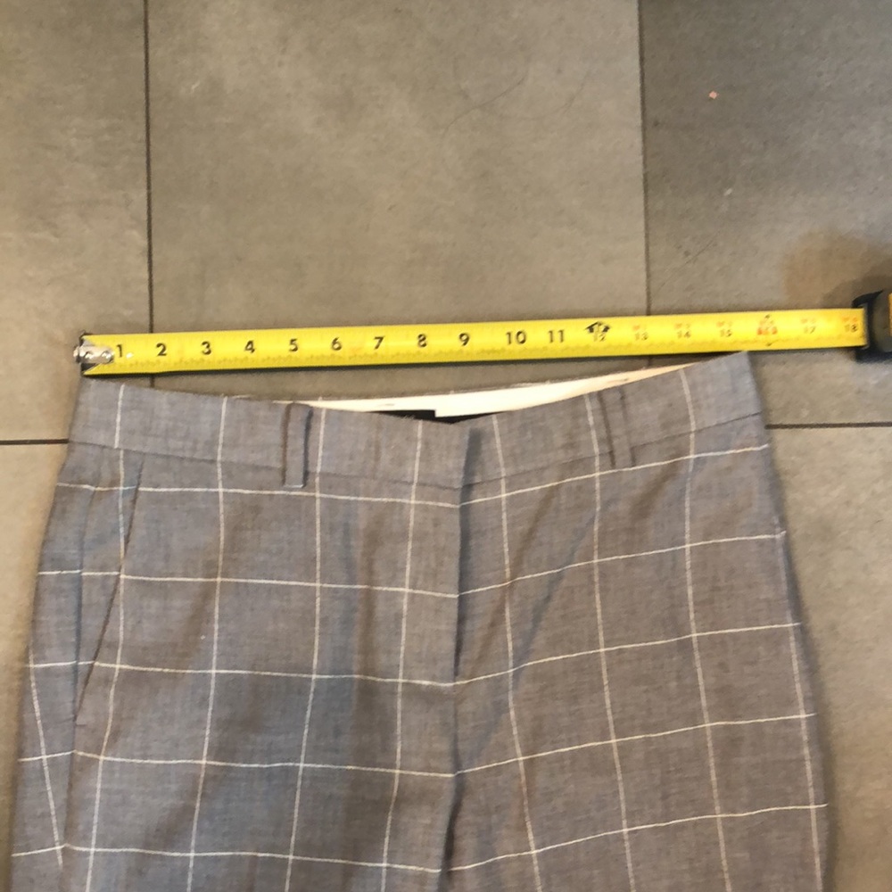 Ann Taylor Pants - Picture 5 of 10